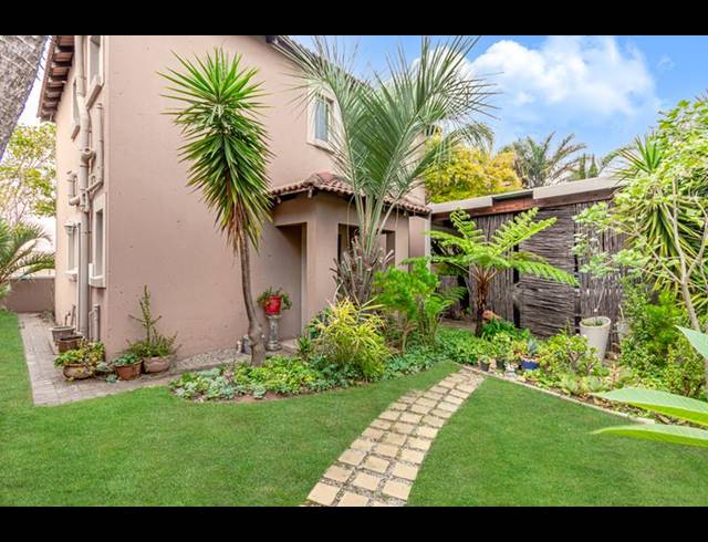 3 BEDROOM CLUSTER FOR SALE IN NORTH RIDING